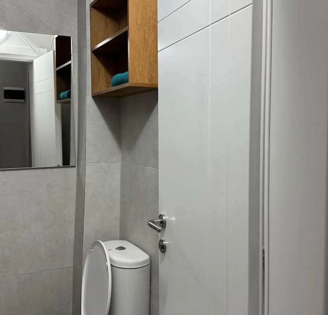 Sark Apartment Lezhe